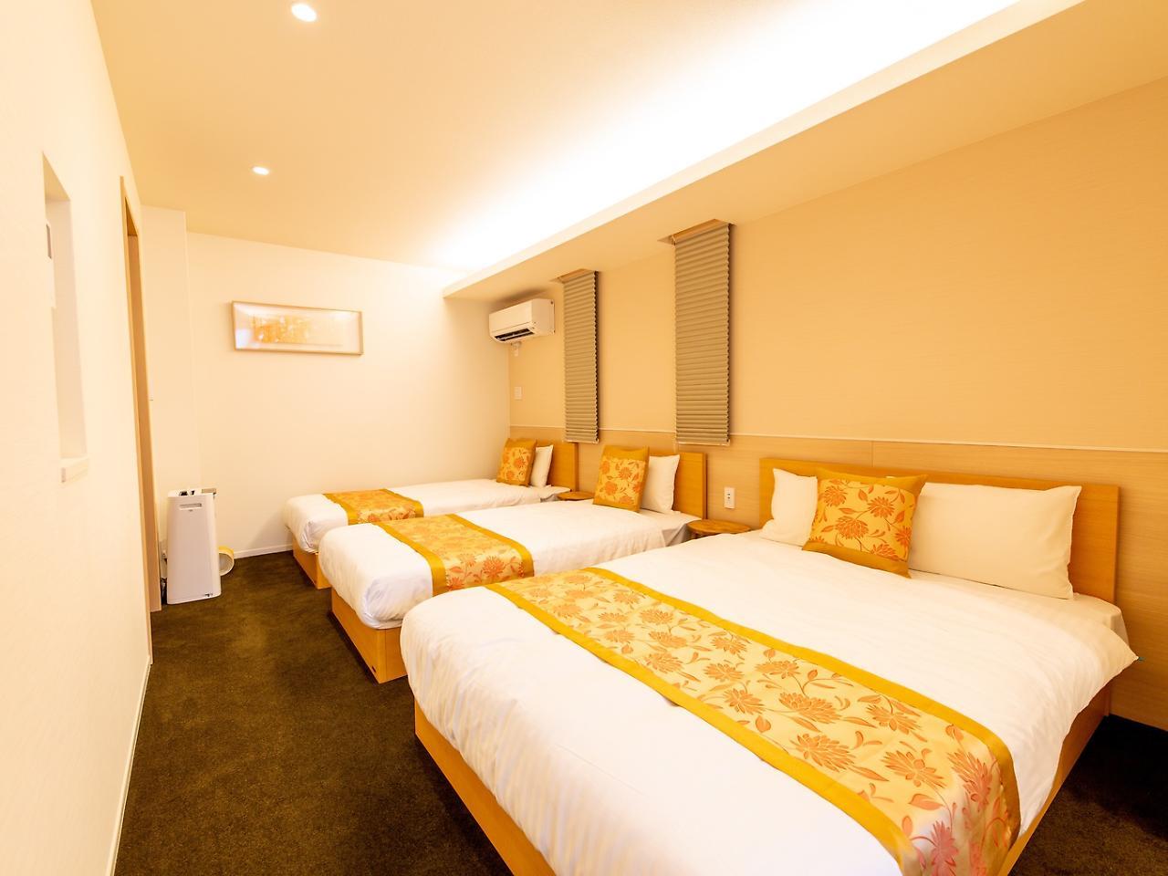 Grand Base Hiroshima Ekimae Aparthotel Екстериор снимка