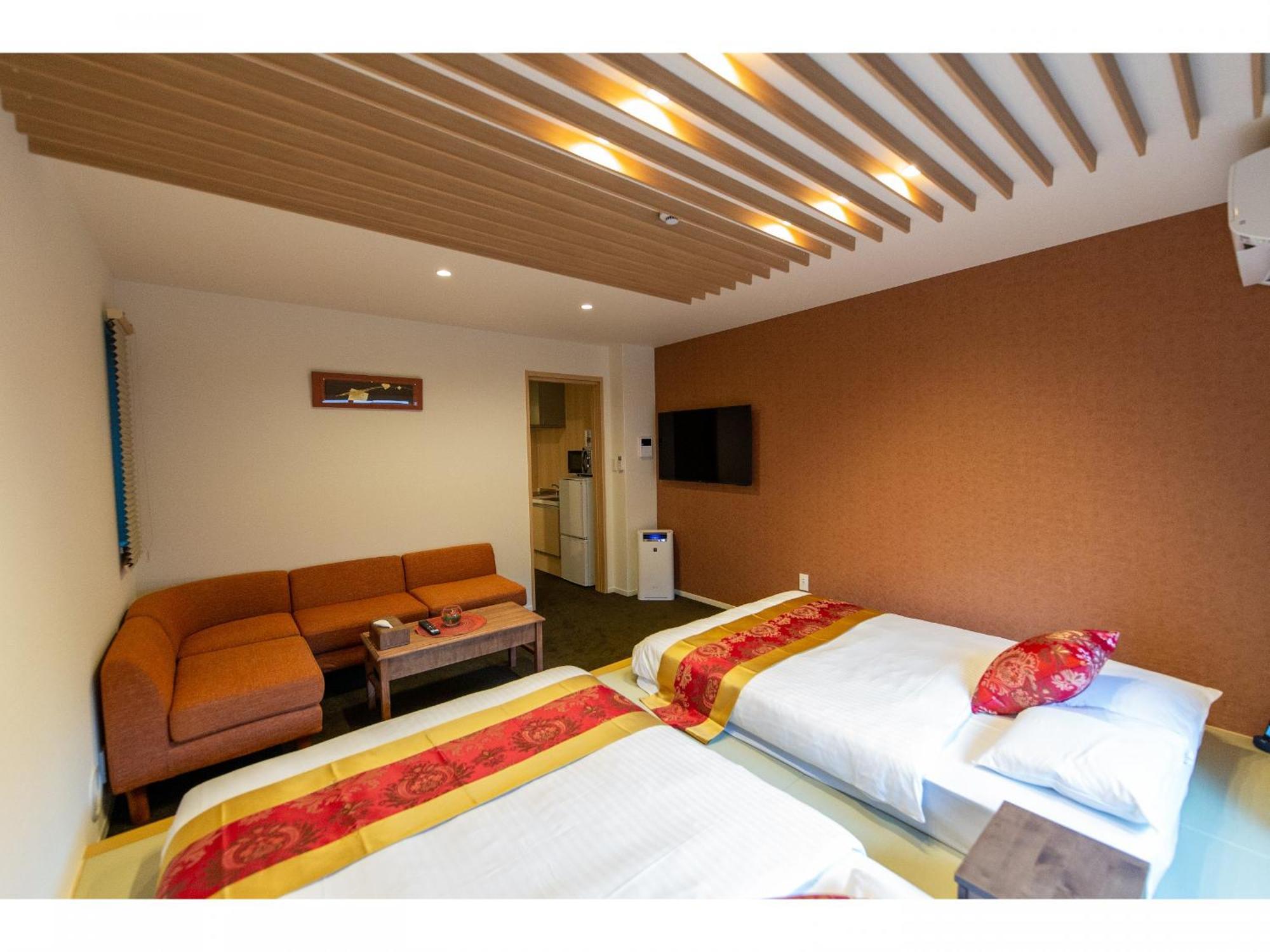 Grand Base Hiroshima Ekimae Aparthotel Екстериор снимка